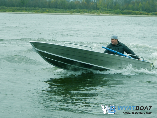 Wyatboat-390M